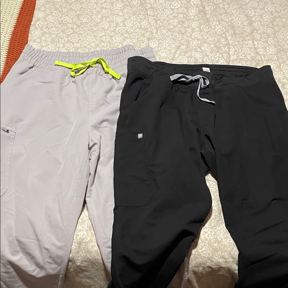 Bundle of figs womens scrub pants XL TALL